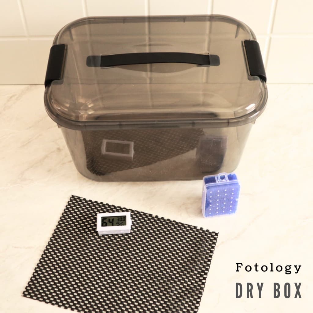Fotology Dry box kamera tempat penyimpanan kamera dan lensa portable kita silica gel dan thermohygrometer