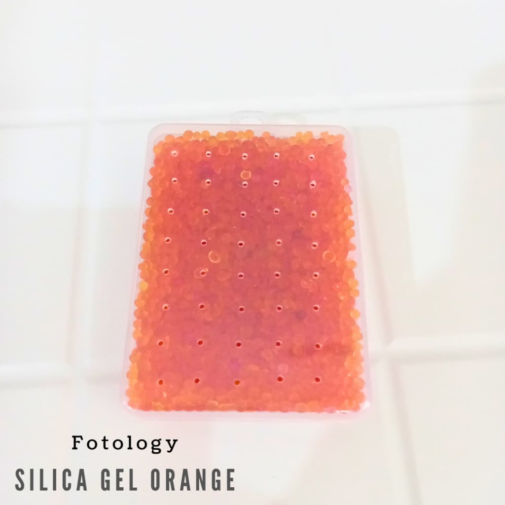 Fotology Silica gel orange untuk dry box serap lembab 60 gram kemasan kotak plastik