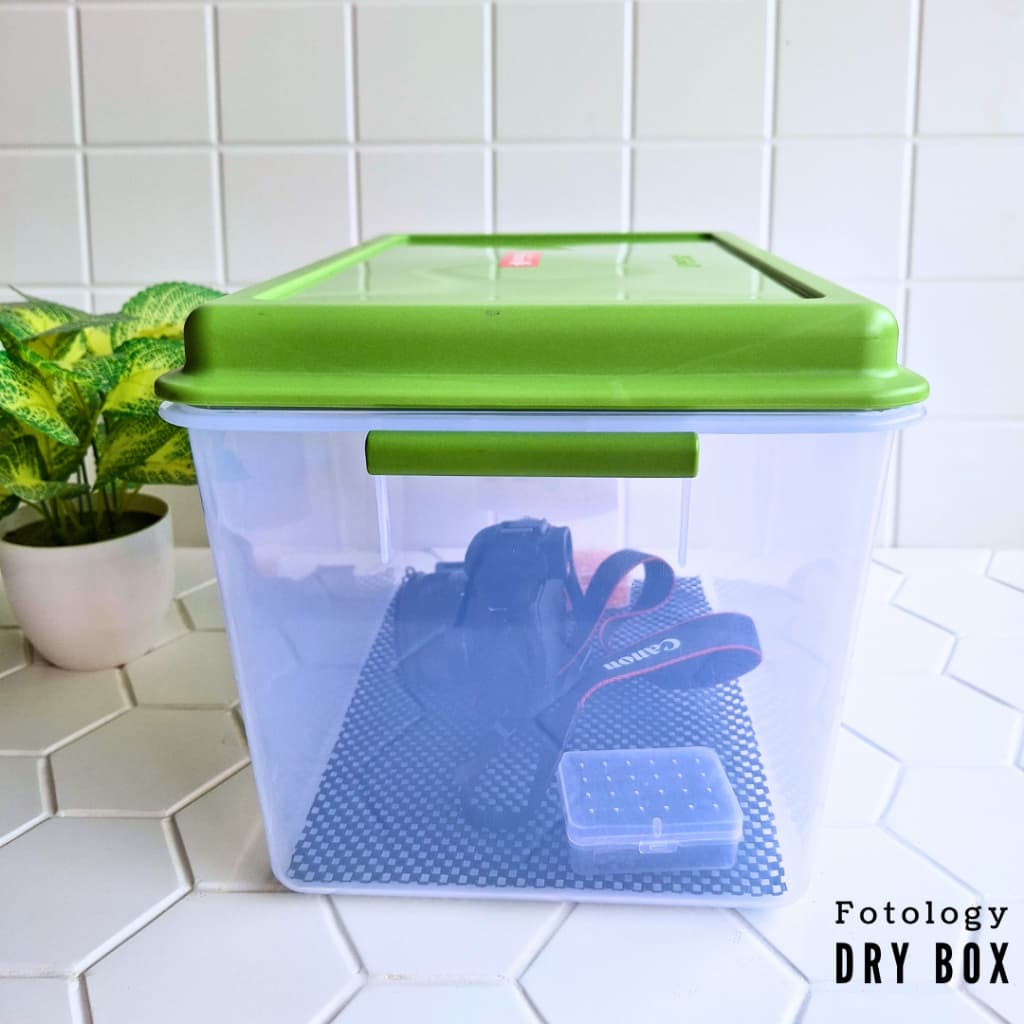 Fotology Dry box kamera tempat penyimpanan kamera dan lensa portable plastik kit silica gel dan thermohygrometer