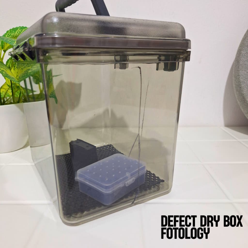 [Cacat] Dry Box Kamera Premium Kit Silica Gel Box Penyimpanan Kamera Anti Lembab Jamur dengan Seal Kedap Udara